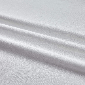 Robert Kaufman Handkerchief Linen: Linen Cotton Blend Fabric